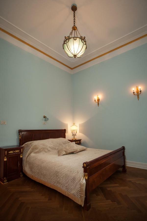 Filip’s Palace Luxurious * Ljubljana