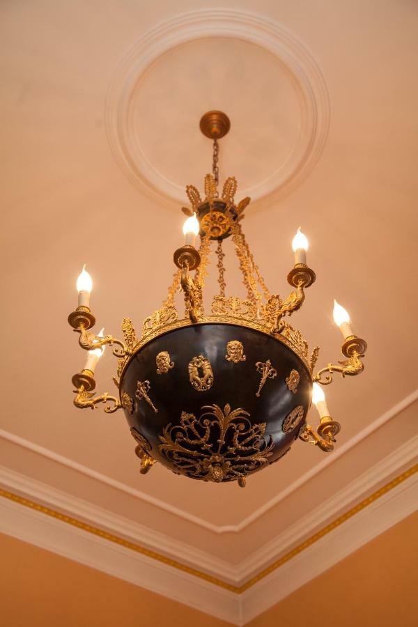 Filip’s Palace Luxurious